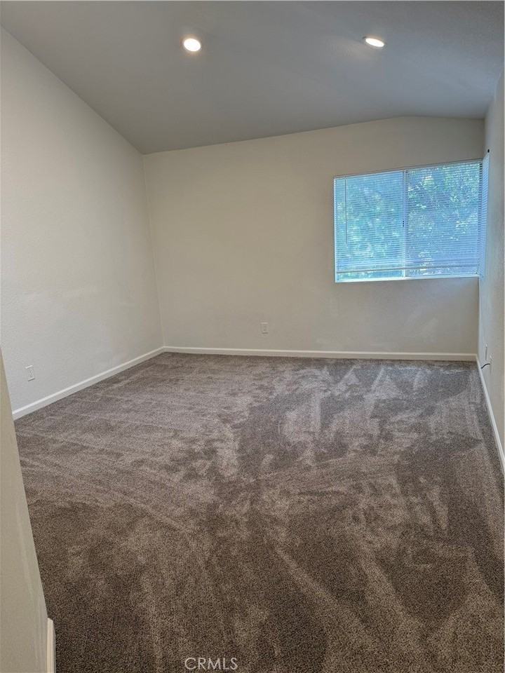 208 Santa Rosa Ct #208 - Photo 4 of 15