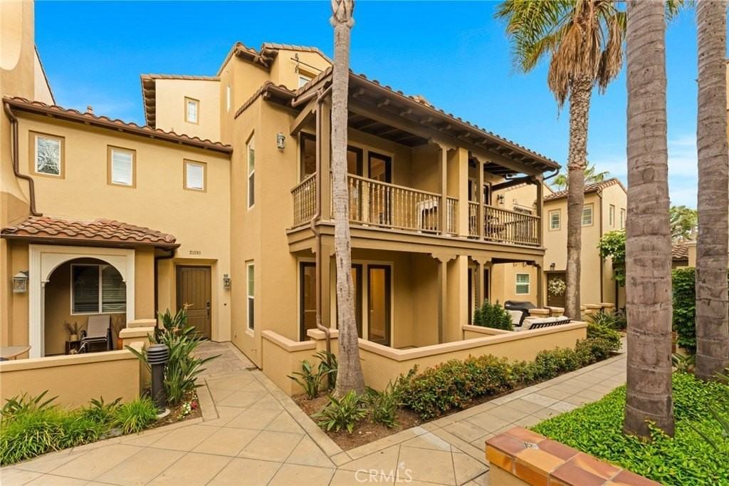 21261 Baeza Cir - Photo 2 of 50