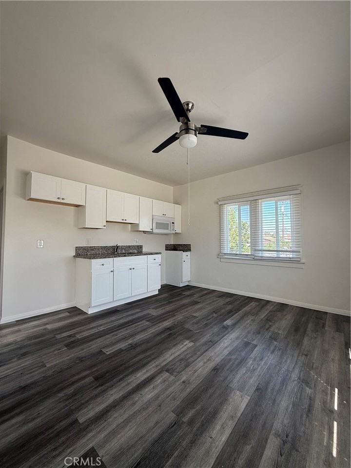 1085 Hoffman Ave #15 - Photo 4 of 16