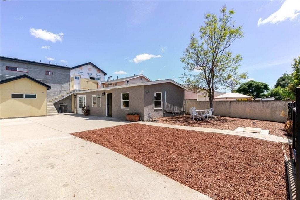 5730 Willowcrest Ave - Photo 2 of 18