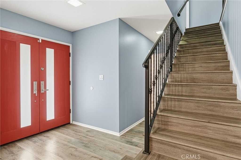 5500 Blanco Ave - Photo 4 of 37