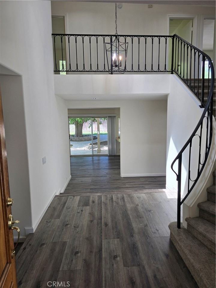 25317 Avenida Ronada - Photo 3 of 50