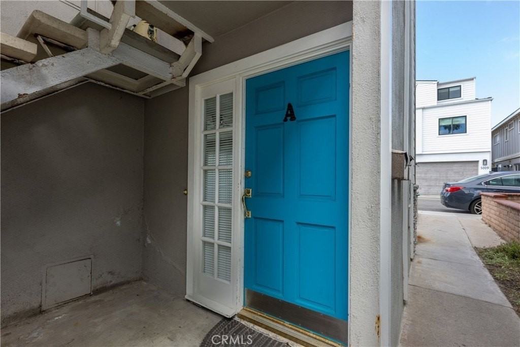 5012 Seashore Dr #A - Photo 3 of 31