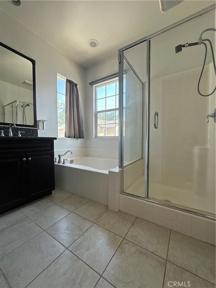 3224 S Bethany Paseo - Photo 7 of 15