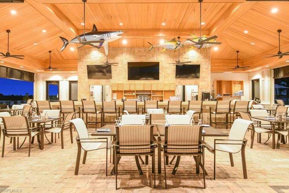 12290 Canal Grande Dr - Photo 5 of 31