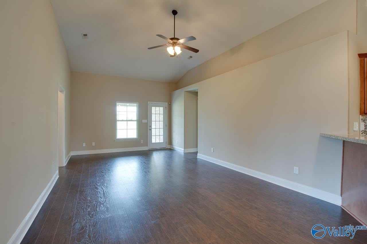 103 Fields Pond Dr - Photo 3 of 26