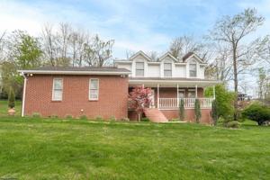 featured image of 4673 Shadyside Ln
