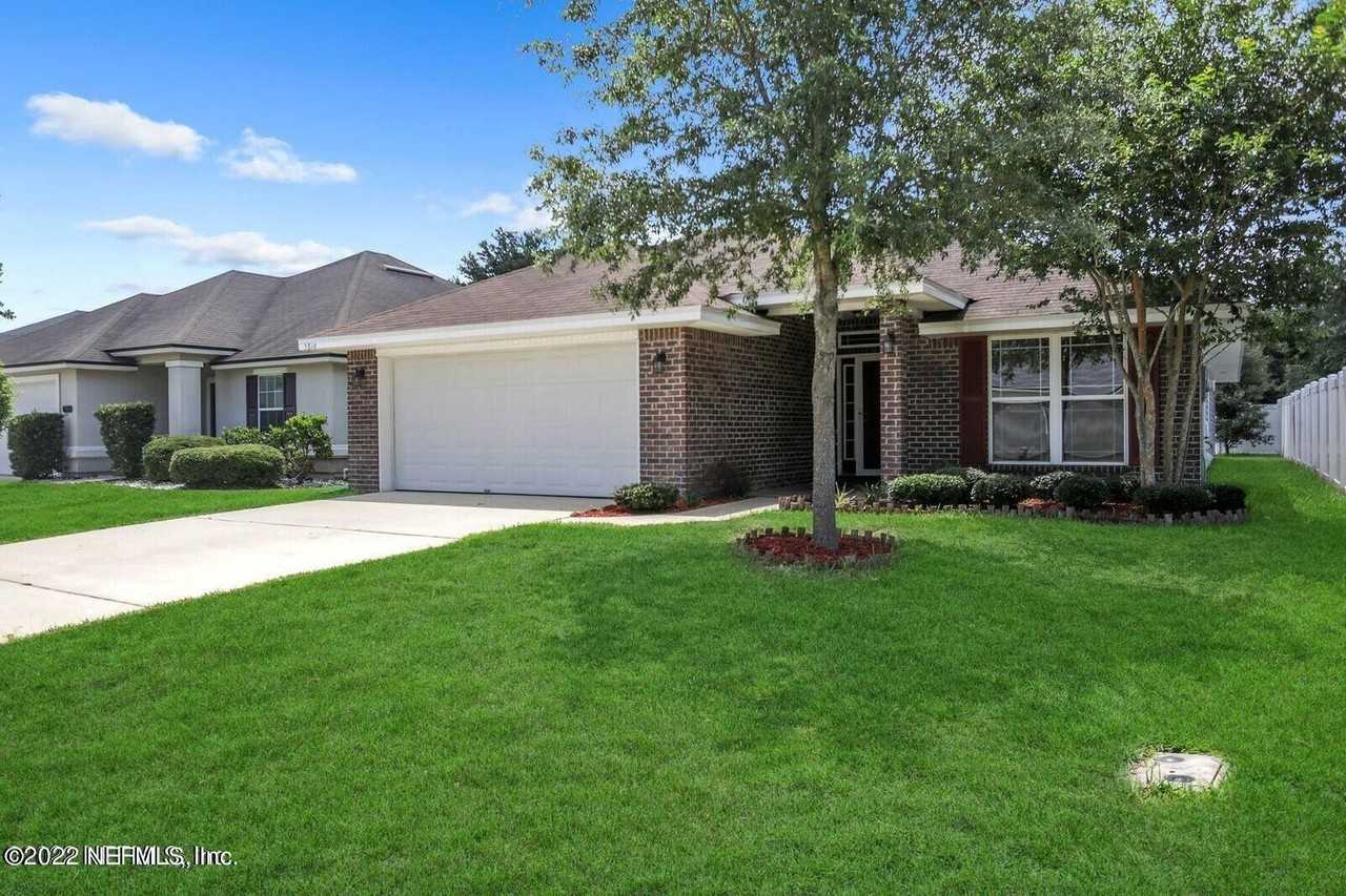 5816 Round Table Rd - Photo 2 of 11