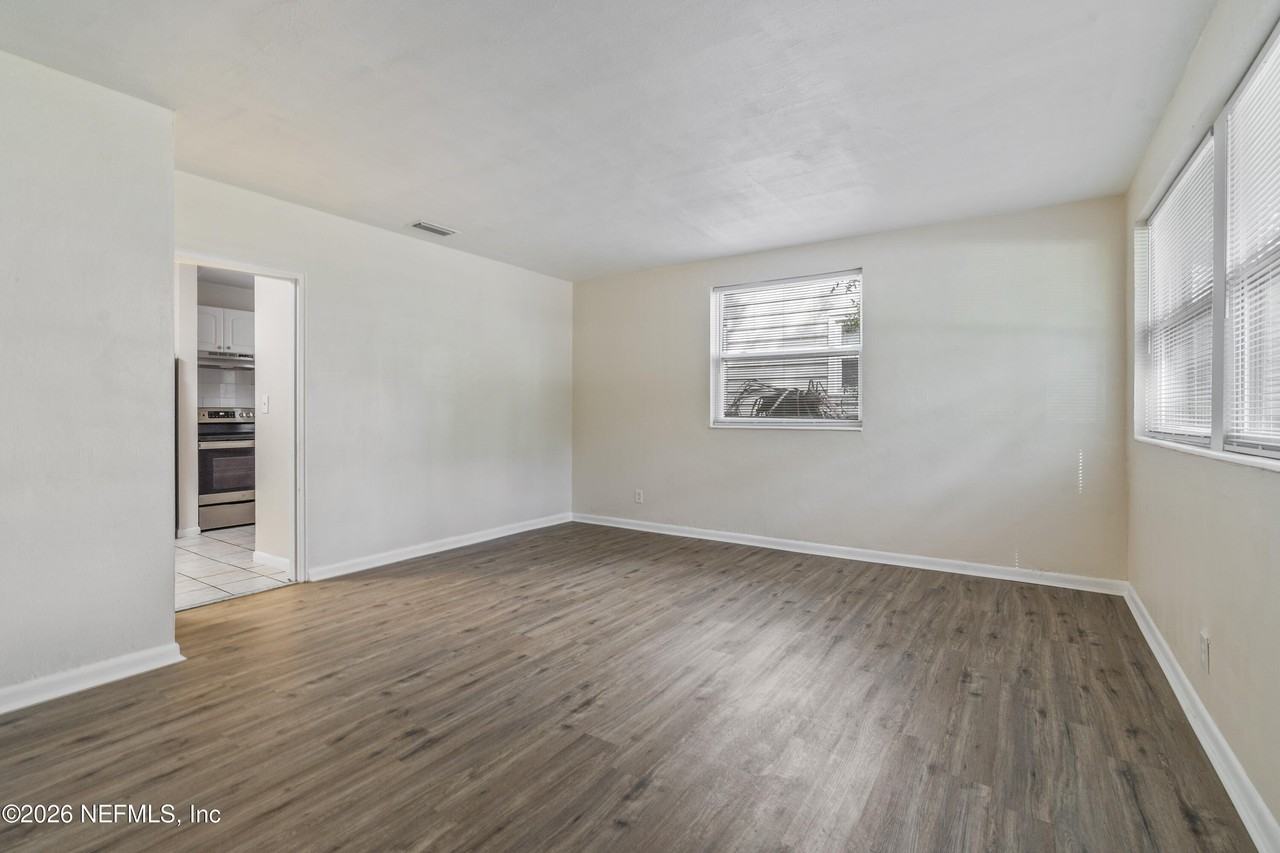 3047 Post St - Photo 2 of 14