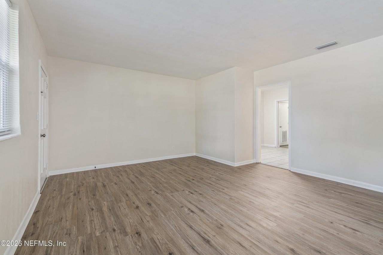 3047 Post St - Photo 3 of 14