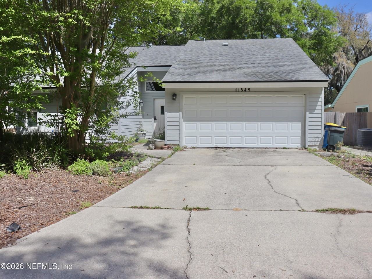 11549 Kelvyn Grove Pl - Photo 5 of 22