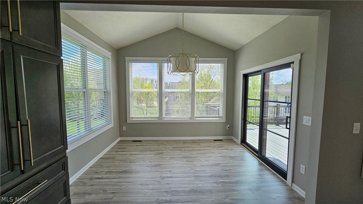 9337 Ellis Way - Photo 6 of 32