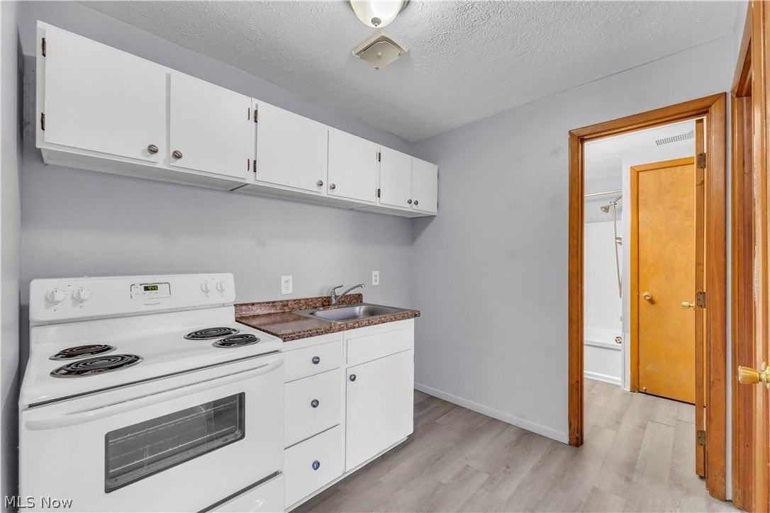 1415 Wyandotte Ave #105 - Photo 7 of 16