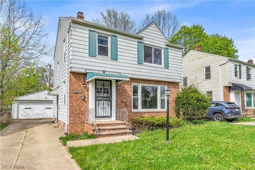 16705 Glendale Ave - Photo 2 of 26