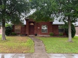 featured image of 1503 Heather Brook Dr