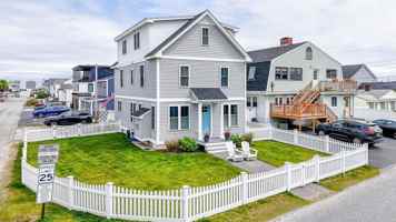 featured image of 352 Portsmouth Ave