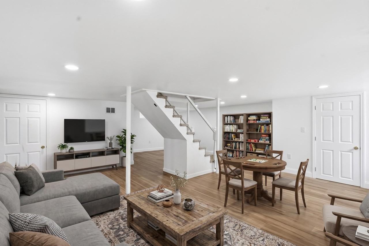 198 Linden St - Photo 7 of 50