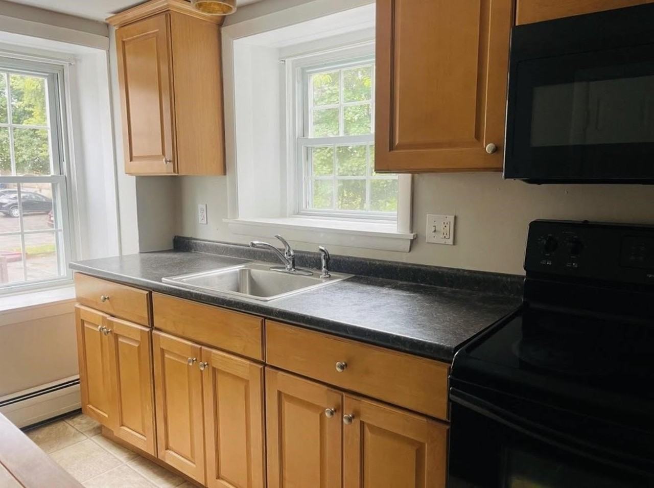 413 Second St #2 - Photo 4 of 19