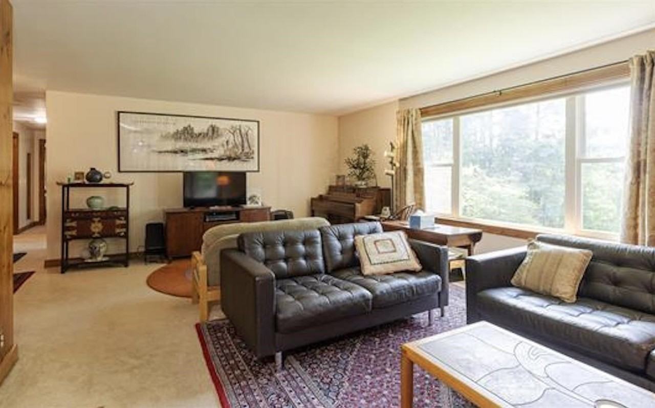 51 Prospect Hill Rd - Photo 5 of 34