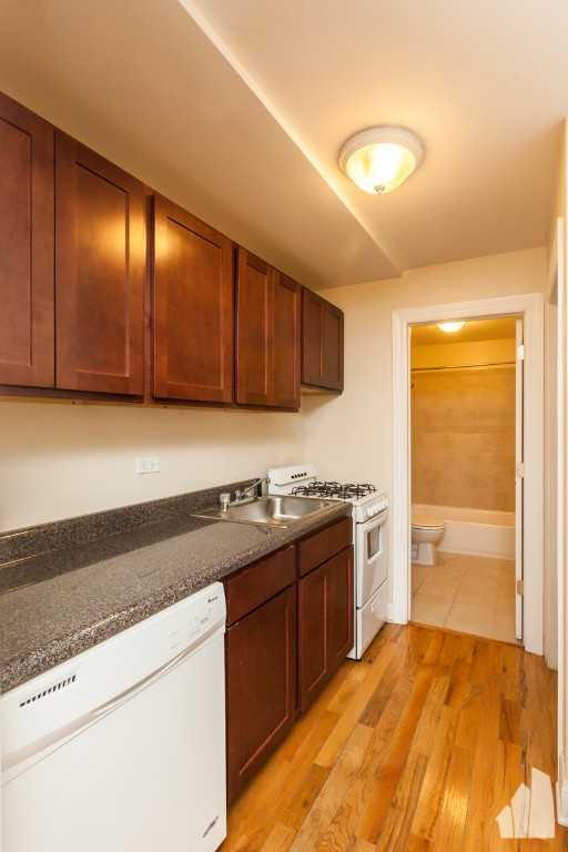 1435 N Dearborn St #A4 - Photo 5 of 9