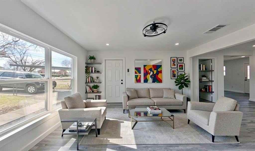 7724 Longfield Dr - Photo 3 of 27