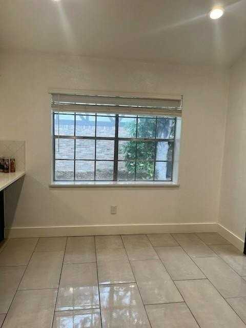 1110 Redman Ln - Photo 6 of 24