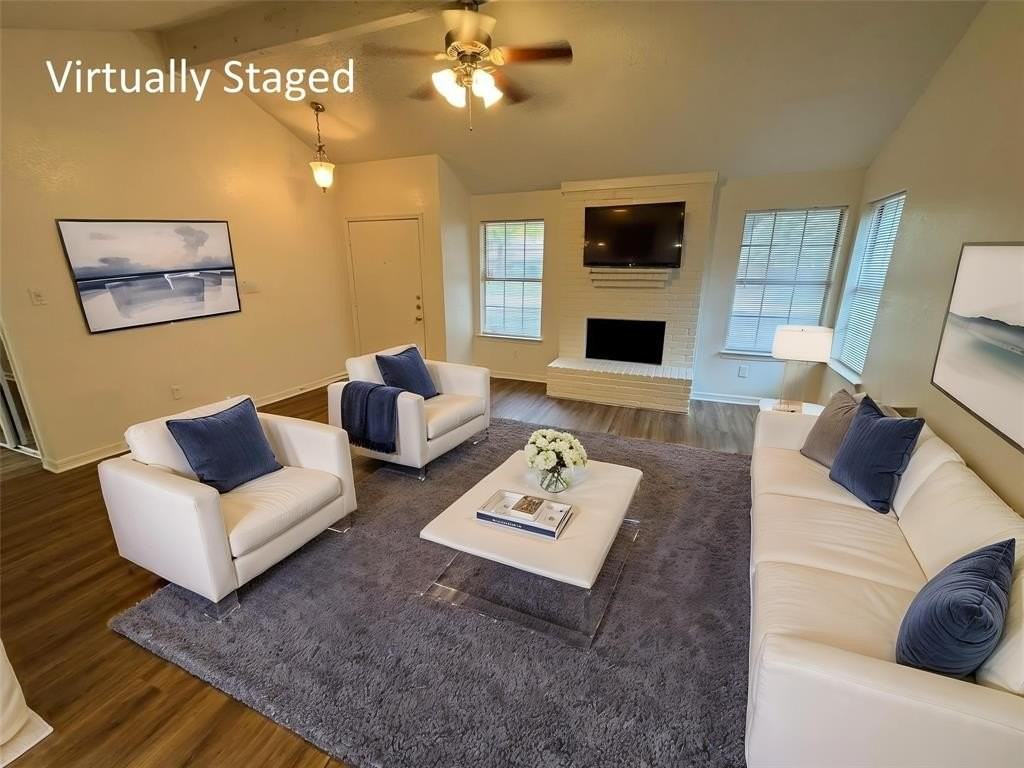 2514 Livingston Ln - Photo 3 of 30