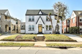 N Gatewood Ave Duplex - Photo 1 of 1