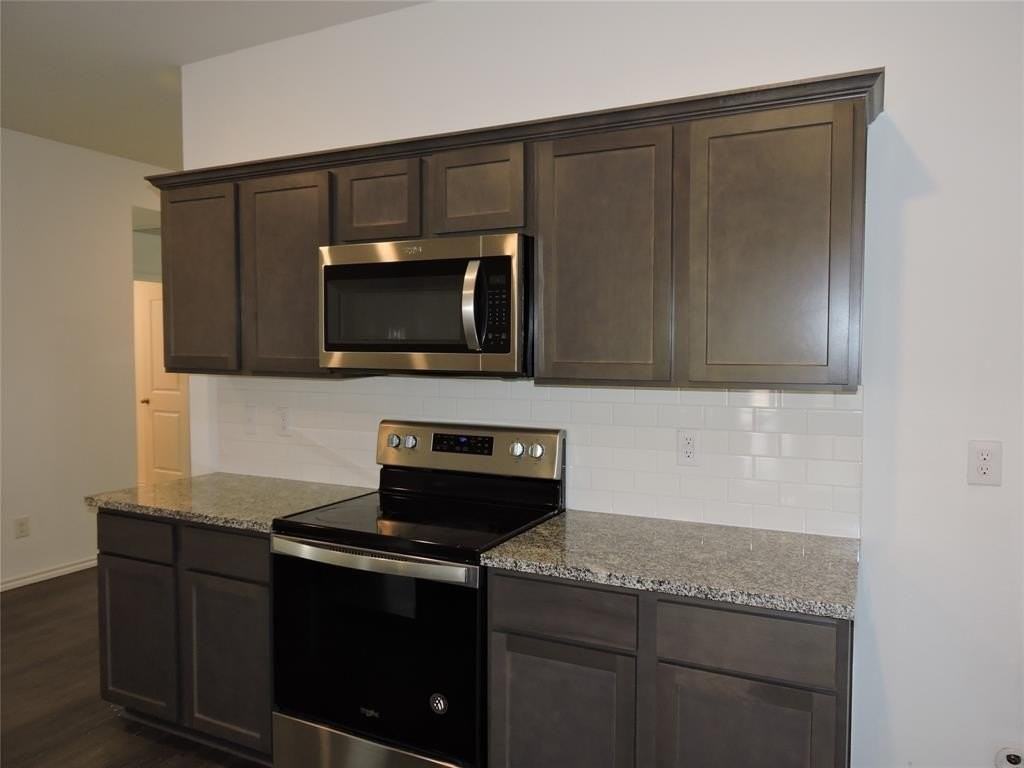 1307 Community Way - Photo 5 of 25