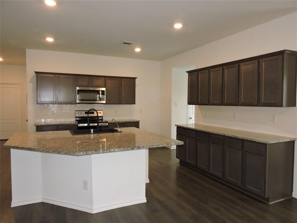 1307 Community Way - Photo 7 of 25