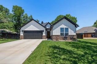 1418 Cheyenne Trl - Photo 1 of 1