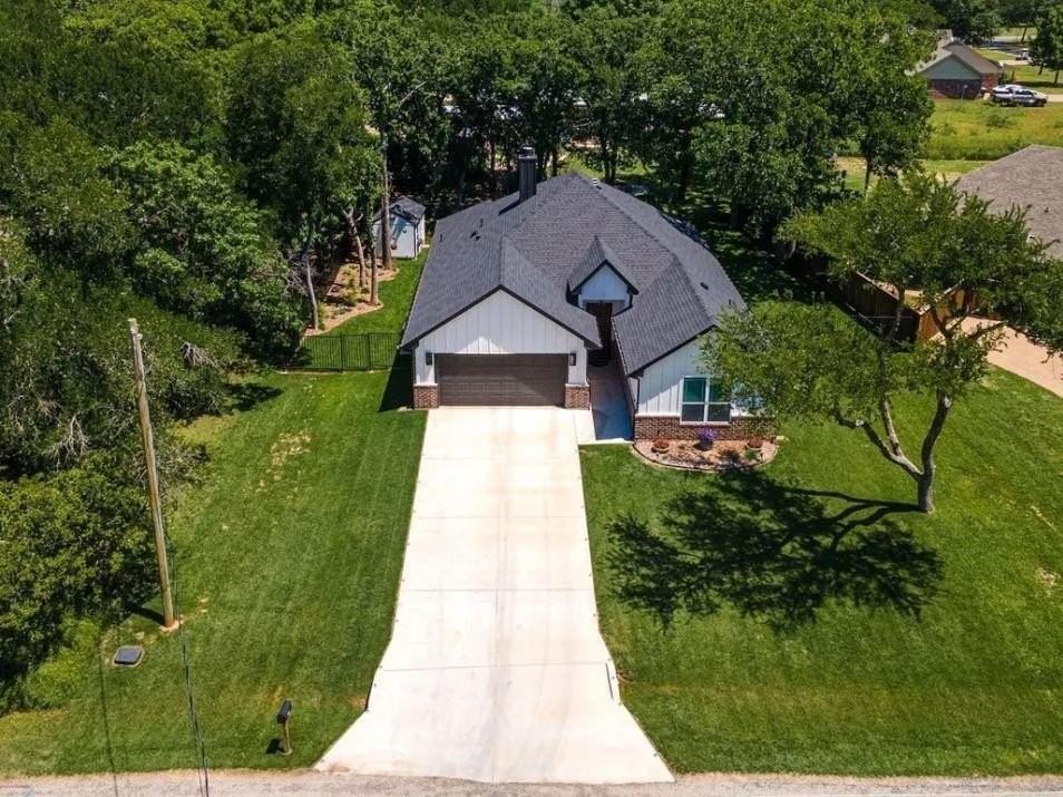 1418 Cheyenne Trl - Photo 2 of 15