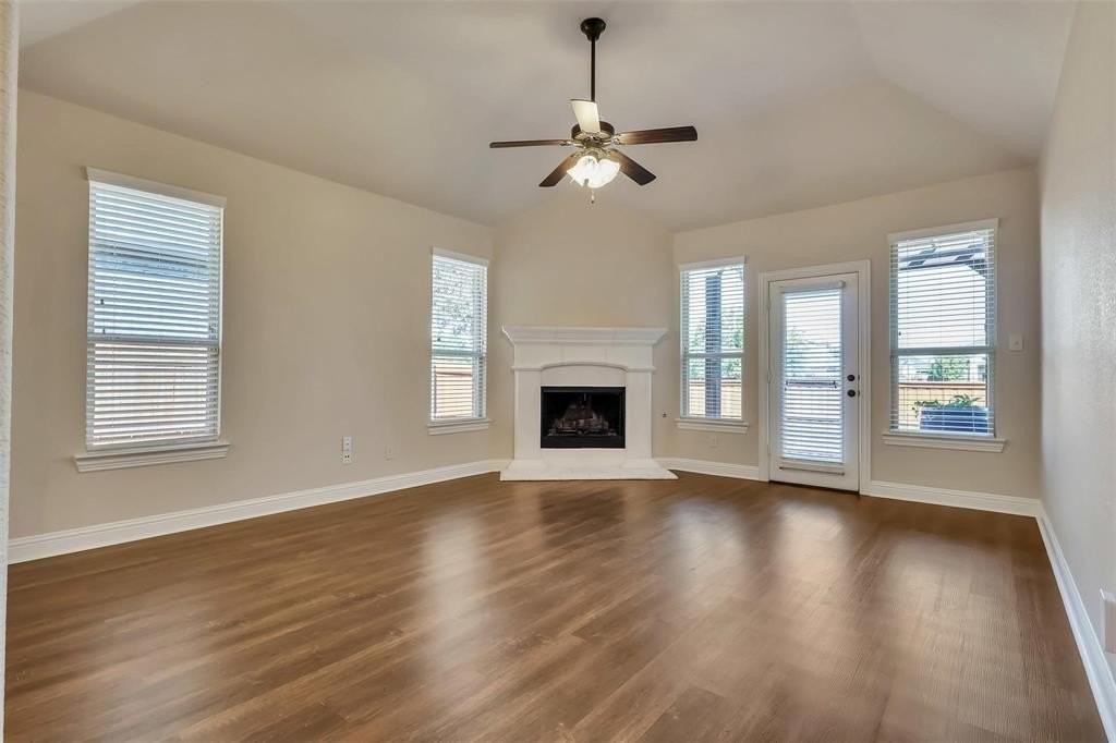 10616 Jackson Hole Ln - Photo 3 of 24