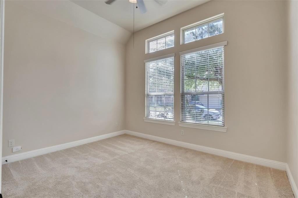 10616 Jackson Hole Ln - Photo 6 of 24