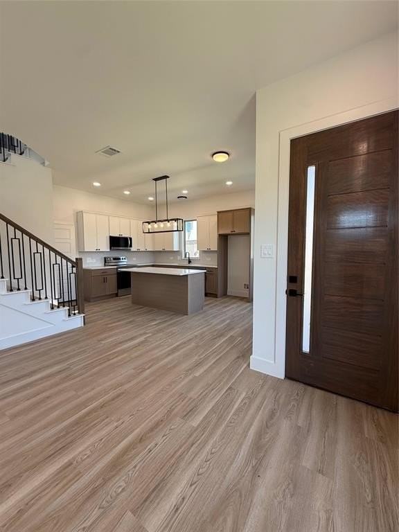 5508 Mesa Cir - Photo 3 of 38