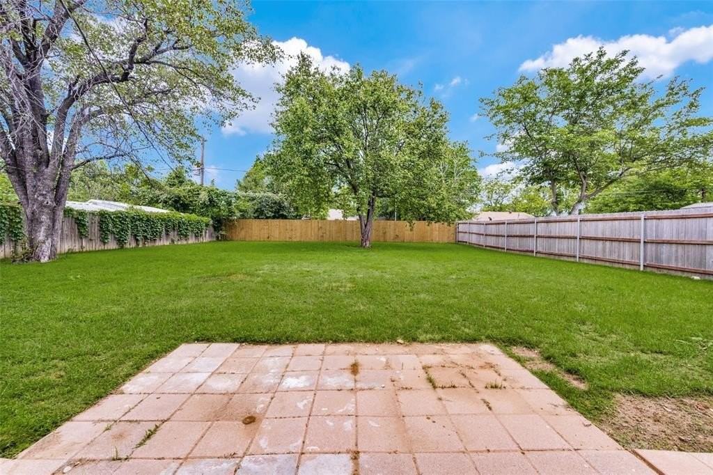 5901 Myers Rd - Photo 2 of 23