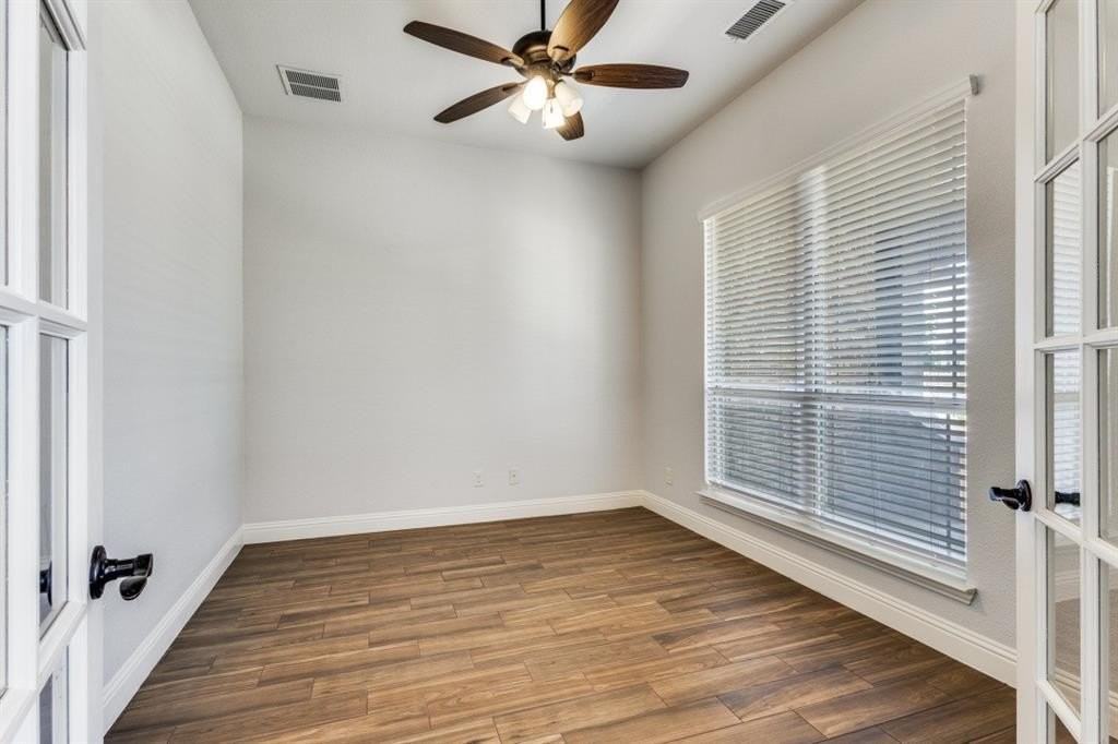 3317 Creekhaven Dr - Photo 7 of 12