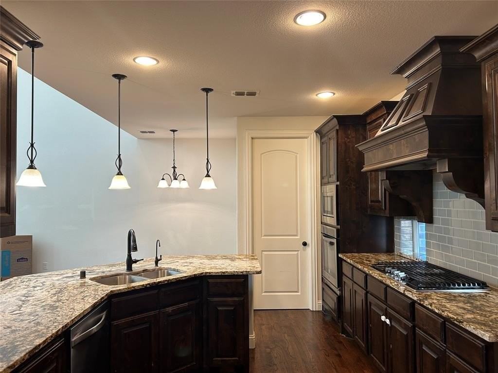 13200 Dianna Dr - Photo 6 of 15