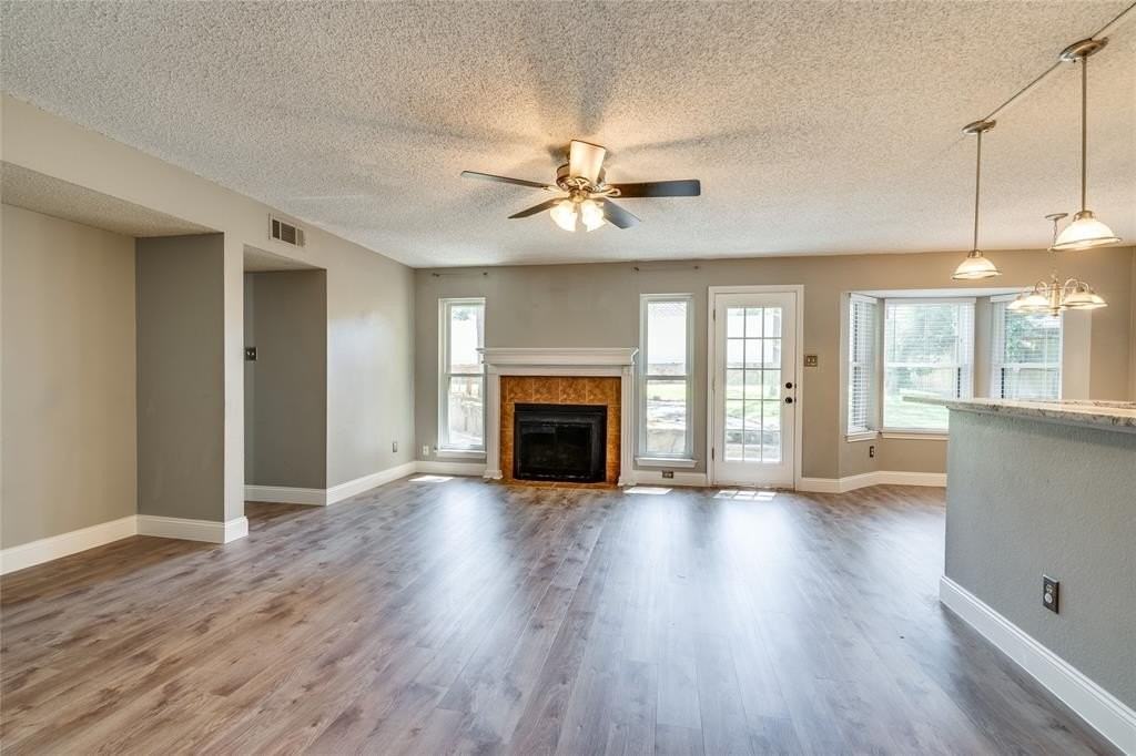 3104 Steve Dr - Photo 6 of 36