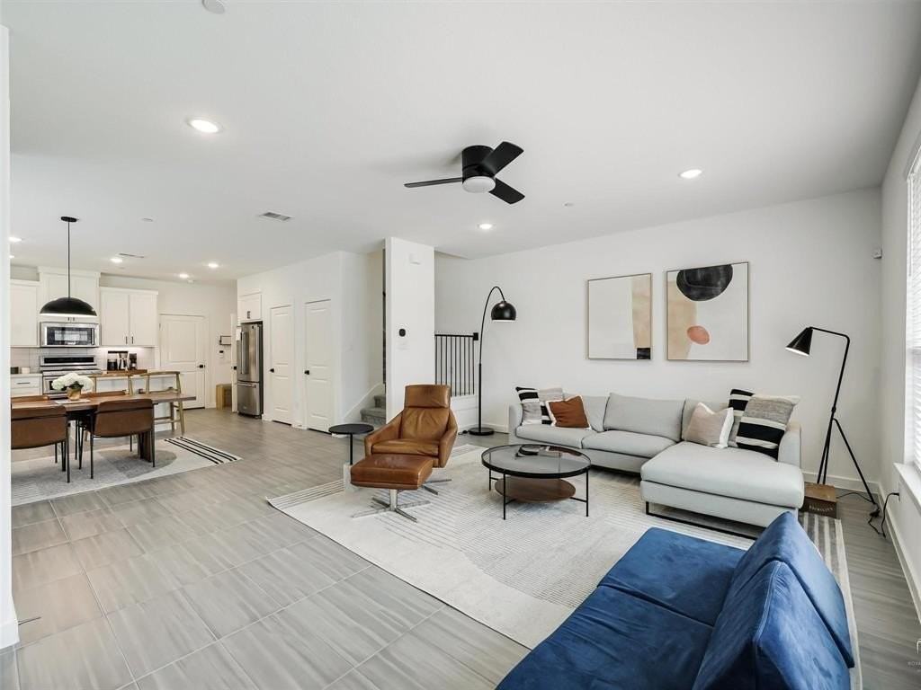 5912 Ridgeline Dr - Photo 4 of 22