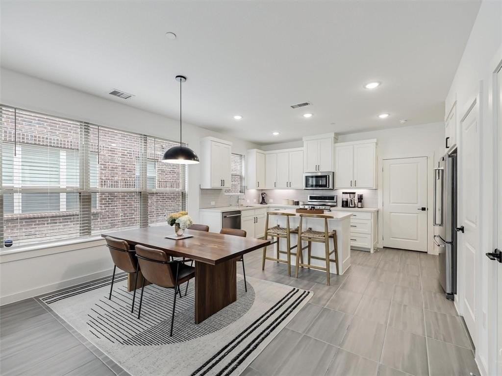 5912 Ridgeline Dr - Photo 5 of 22