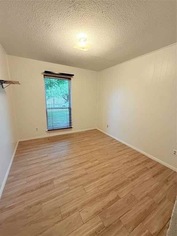 2707 Mark Twain Dr - Photo 7 of 14