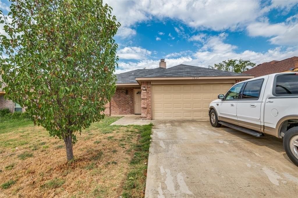 1939 Naira Dr - Photo 2 of 22