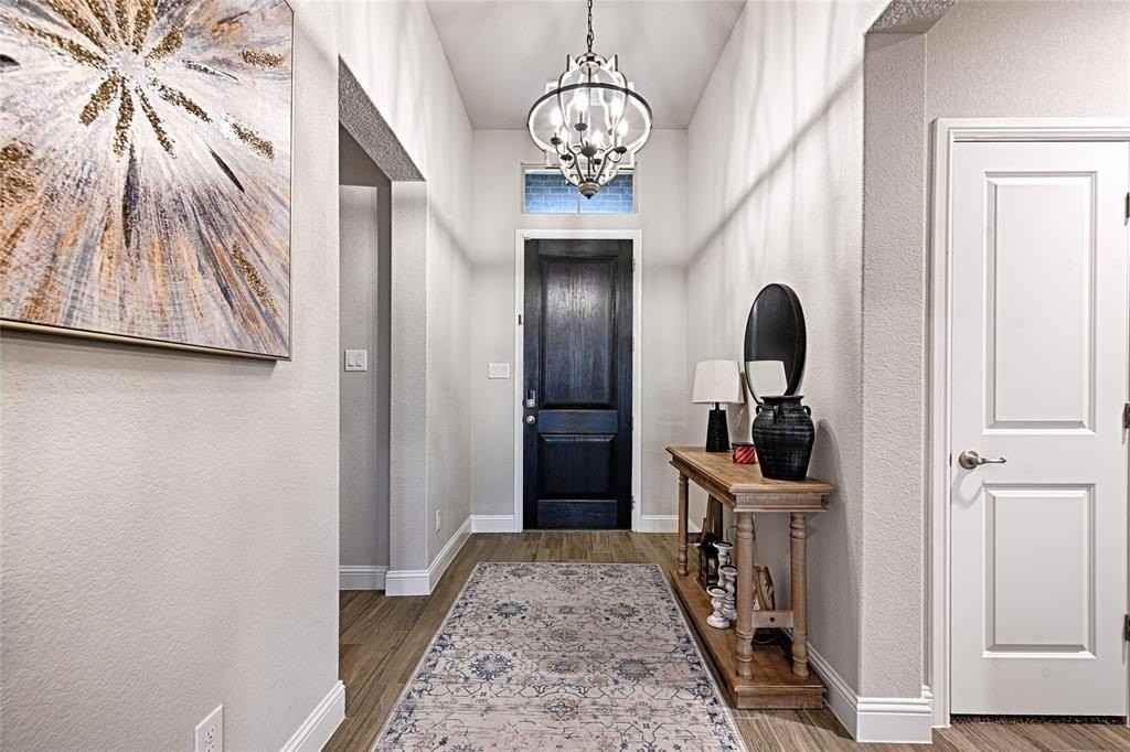 1106 Silver Oak Dr - Photo 4 of 35