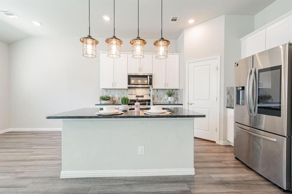 173 Lisa Ln - Photo 6 of 31