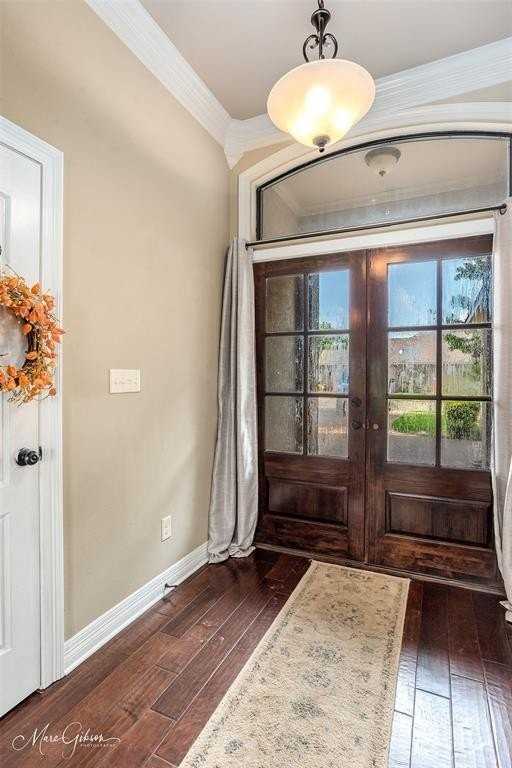 244 Gloucester Dr - Photo 4 of 22