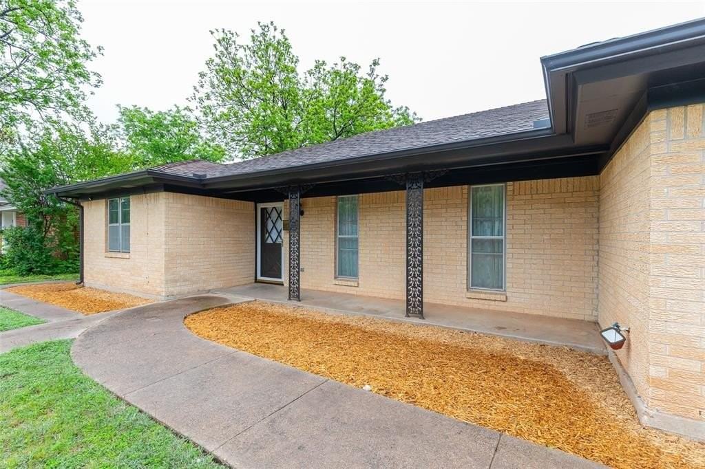 3409 High Meadows Dr - Photo 3 of 32