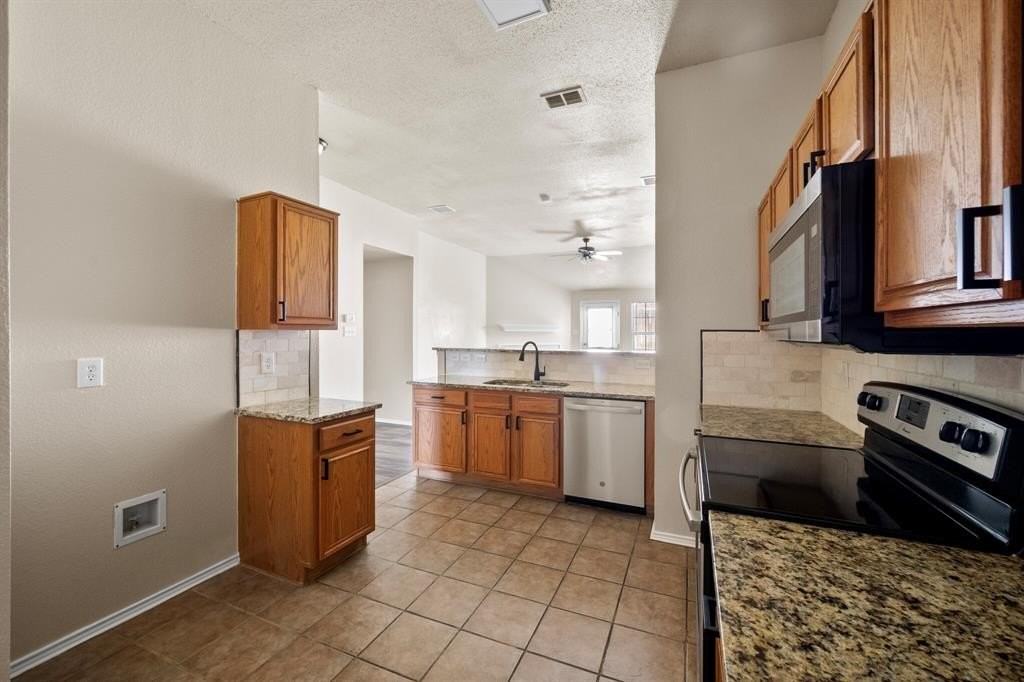 812 Sierra Cir - Photo 5 of 28