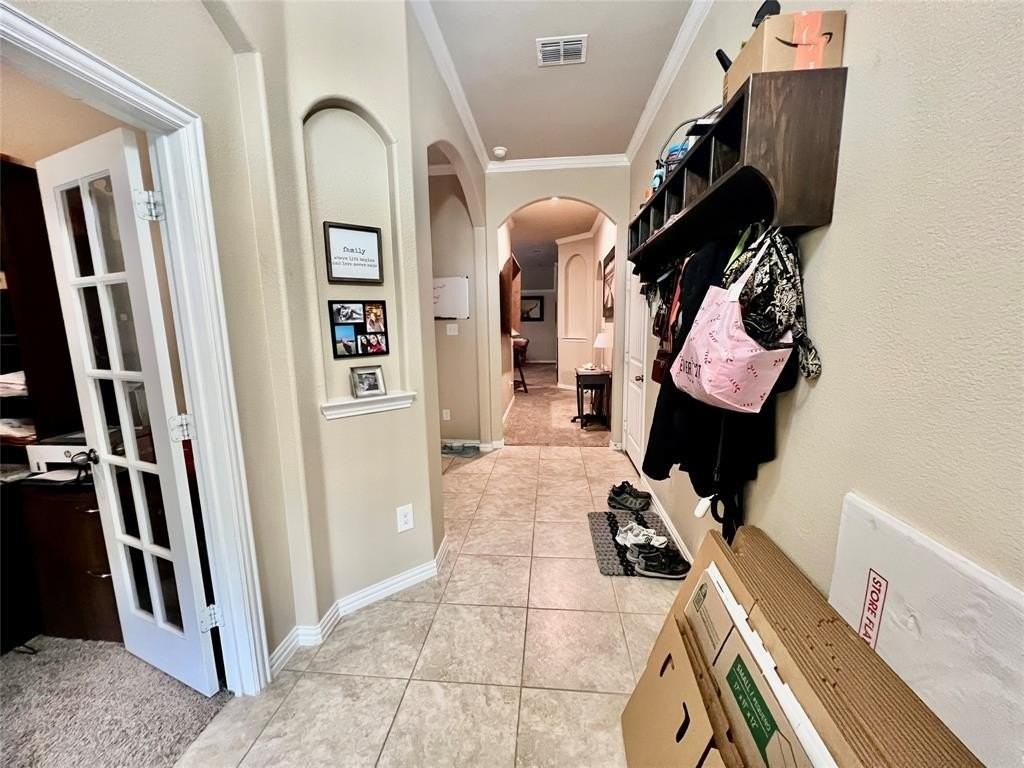 14657 Gilley Ln - Photo 3 of 16