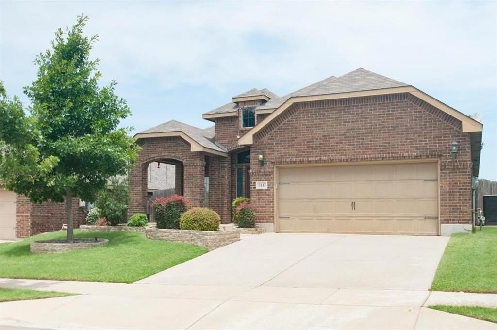 3417 Beekman Dr - Photo 3 of 32